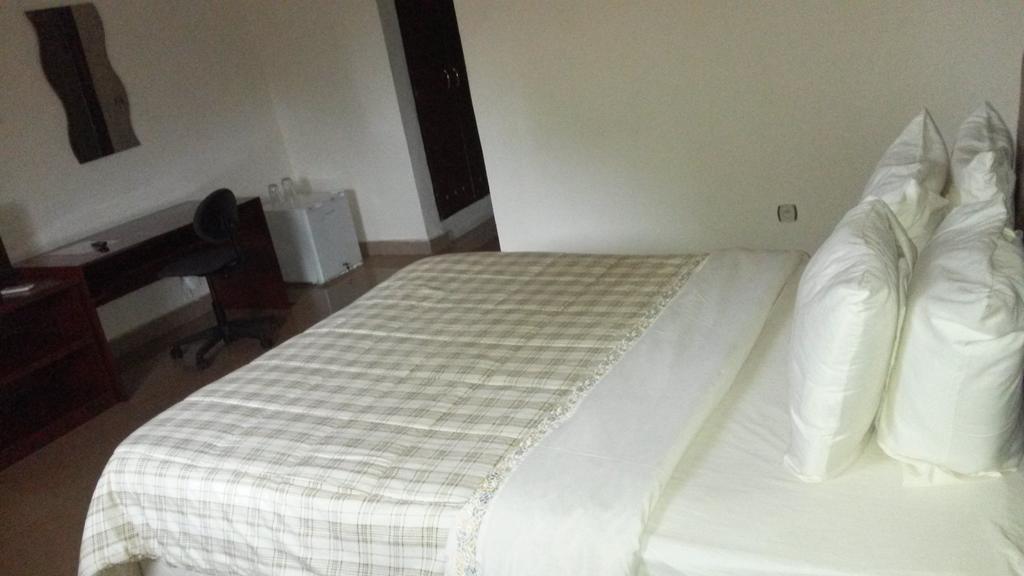 Zambezi Inn Hotel Conakry Camera foto