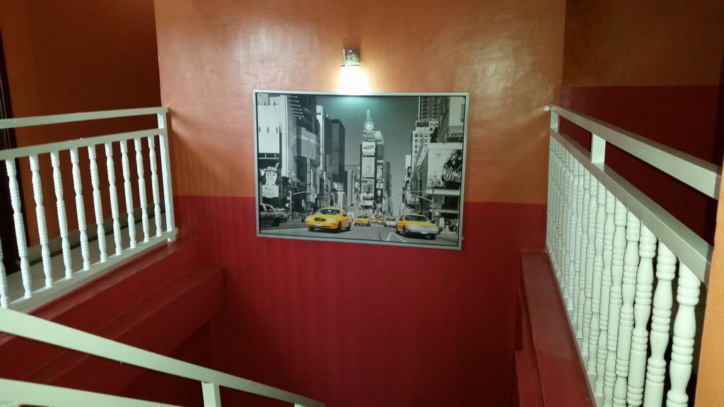 Zambezi Inn Hotel Conakry Esterno foto
